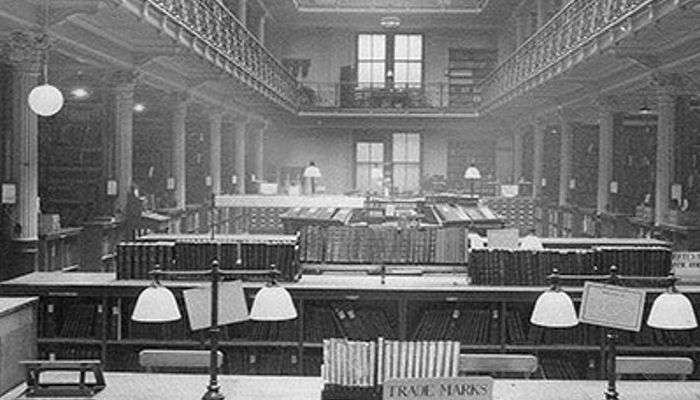 The Bar homepage image, example image of barristers